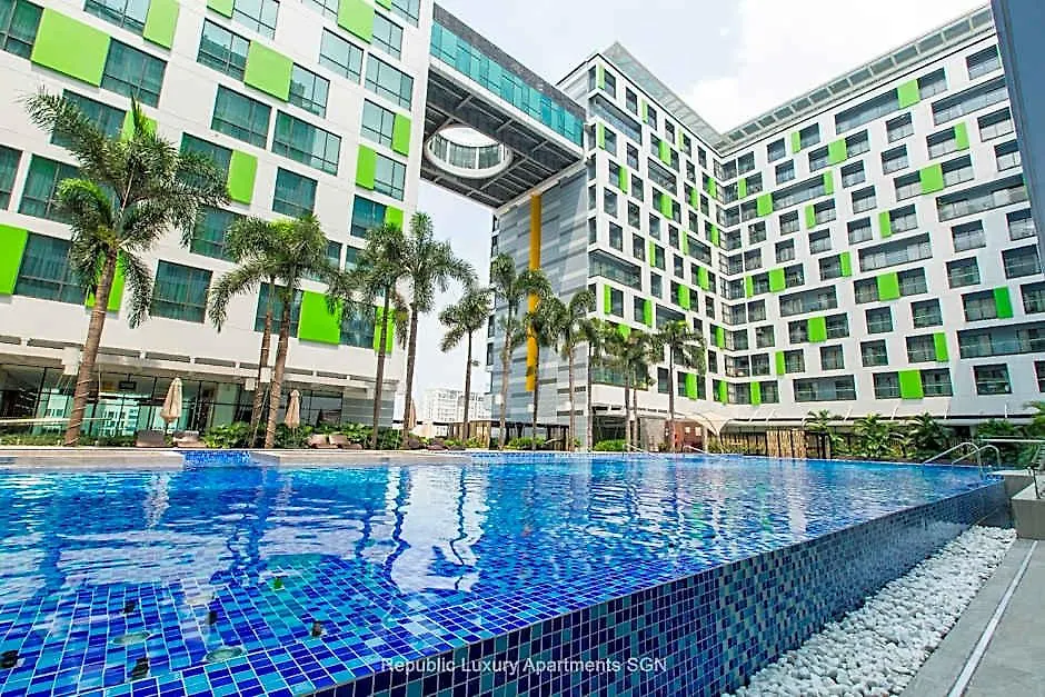 Republic Luxury Apartments Sgn Airport-1