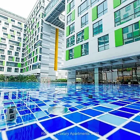 Republic Luxury Apartments Sgn Airport-3